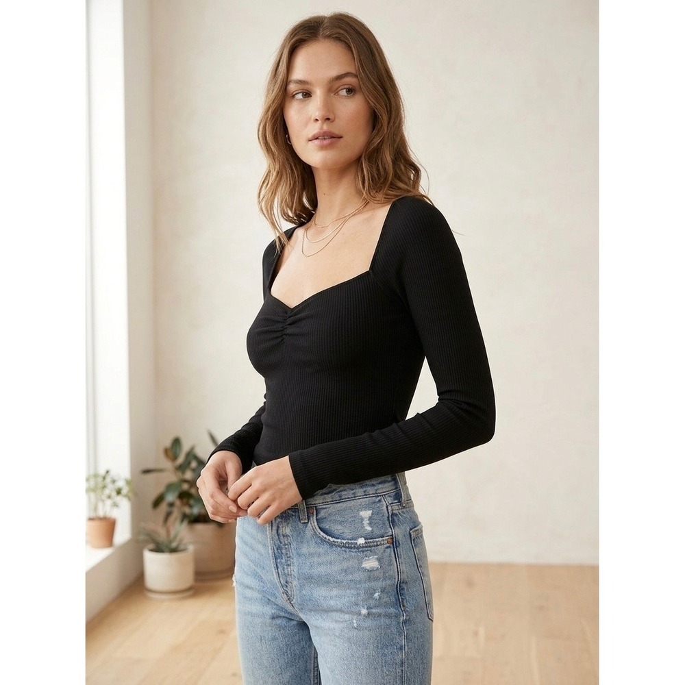 Wilfred Aritzia Black Ribbed Sweetheart Neck Long Sleeve Top Size S